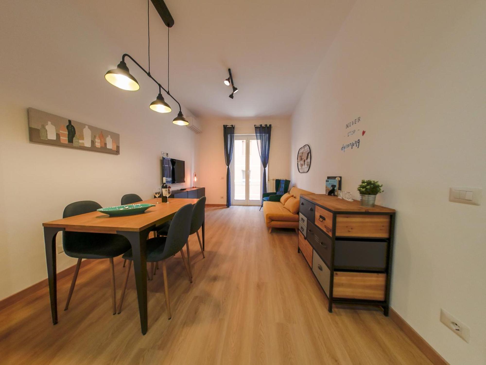 Lejlighed Chic Modern 2-bedroom Near Metro
