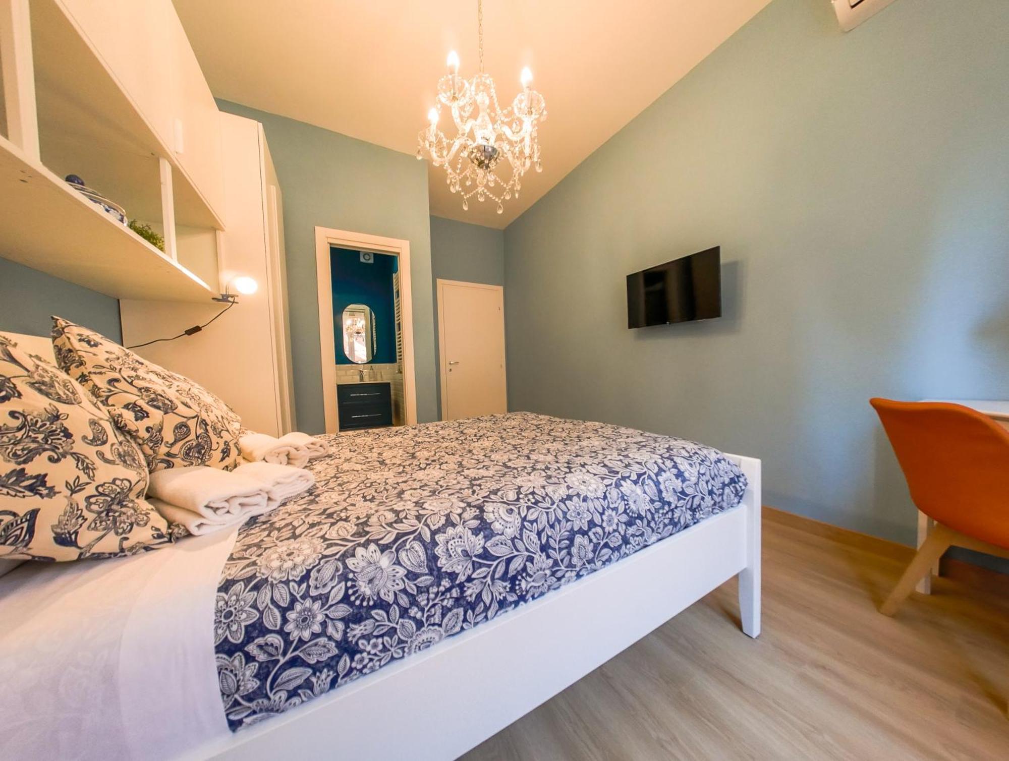 Lejlighed Chic Modern 2-bedroom Near Metro Rom
